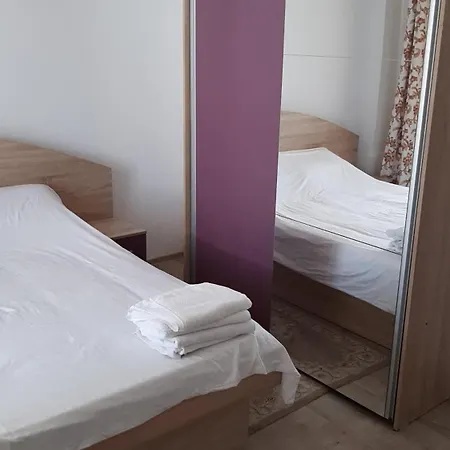Apartment Large Coresi Apartment, Brasov